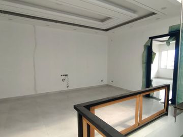 Rumah Baru Puri Indah Jakarta Barat 4 Lantai