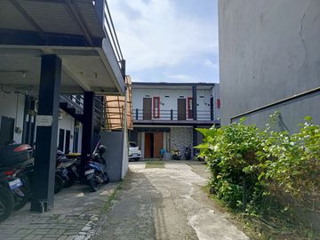 HOT INVESTASI! Rumah Kost Eksklusif LT 860 m² 35 KT Fully Furnished Nego! - Bintaro Sektor 5 Tangerang Selatan