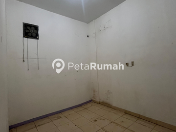 DIJUAL DAN DISEWAKAN TOWNHOUSE KOMPLEK KATAMSO SQUARE - DAERAH JOHOR (ELVIA)