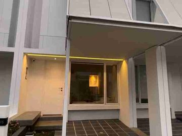 Di jual murah rumah minimalis di Tabebuya BSD