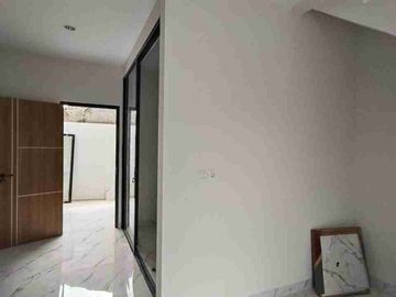 SIAP HUNI DP 0% Rumah 2lt TERMURAH DI DEPOK HANYA 8 MENITAN KE STASIUN