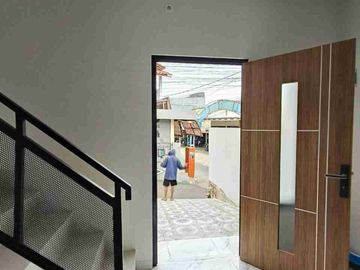 SIAP HUNI DP 0% Rumah 2lt TERMURAH DI DEPOK HANYA 8 MENITAN KE STASIUN