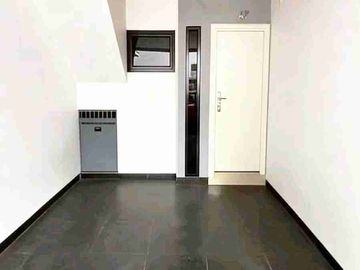 Dijual Rumah Dekat Akses Jalan Tol Tinggal 1 unit lagi Di Jakarta Pusat