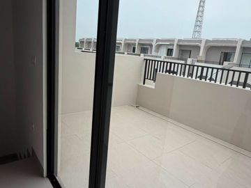 Di Jual Murah Banget Rumah Pasadena Pik 2 Uk. 4X10 2Lantai