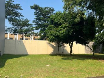 DIJUAL  Kavling di Bellano, Gading Serpong Bentuk persegi