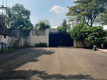 DIJUAL  Kavling di Bellano, Gading Serpong Bentuk persegi