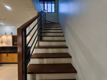 Tandang Sora Quezon City 3 Storey Townhouse For Sale 4 Bedrooms near Mindanao Ave RG
