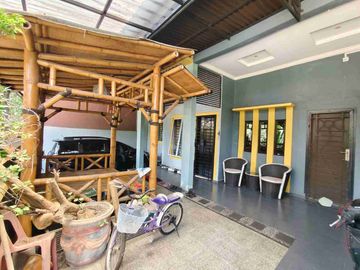 Dijual Cepat Rumah 2,5 Lantai di Legenda Bali, Batam Center