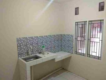 Dipasarkan rumah 2 lantai di Cluster Griya Kenanga Cipondoh Tangerang