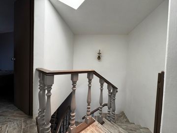 CASA EN VENTA CERCA DE AV. 16 DE SEPTIEMBRE, AV. LAS MARGARITAS, PLAZA CRISTAL