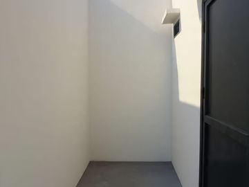 ​DP 0% Langsung Akad! Rumah Ready Stock Dekat Tol Jorr