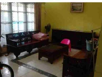 Dijual rumah Jalan Lebar 2 mobil Perumnas Klender Jakarta timur