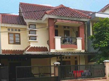 rumah 2 lantai di kemang pratama 3 bekasi