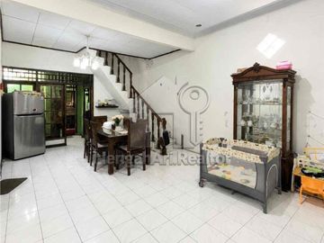 Rumah 2 Lantai di Pejaten Timur Ps Minggu. Harga dibawah Pasar