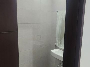 TURUN HARGA DIJUAL Rumah Cluster 2 Lantai dengan Posisi Hoek di Cluster Califfornia, PIK 2