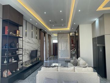 Dijual Rumah Mewah Pik2 Pantai Bukit Villa. Full Furnish Design Interior