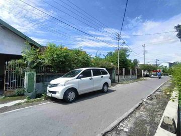 Kost Lama Hitung Tanah Dekat Stadion Manahan Dan Gate In/Exit Tol