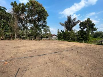 Tanah Kaliurang Hook, 8 Menit Kampus UII, SHM