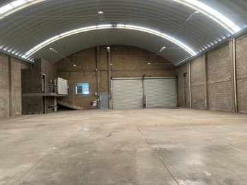 RENTO BODEGA SOBRE BLVD JOSE MARIA MORELOS 1,000 M2 $60,000.00 MAS IVA LISTA PARA ENTREGA INMEDIATA