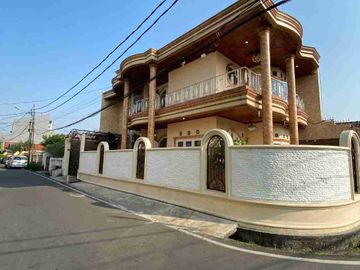 Rumah Hook Bagus Dalam Komplek Strategis Di Buaran Jakarta Timur