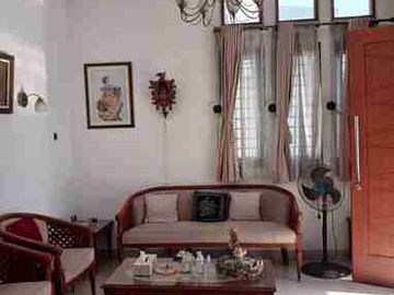 rumah megah dan halaman luas 
cluster galaxy Bekasi Selatan