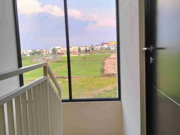 Rumah Modern Minimalist di Cluster Islami Adyna Residence Tasikmadu