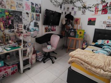 Dijual Rumah Siap Huni di Jl. Adyaksa, Karang mulya(Perbatasan Puri Indah, Jakarta Barat)!