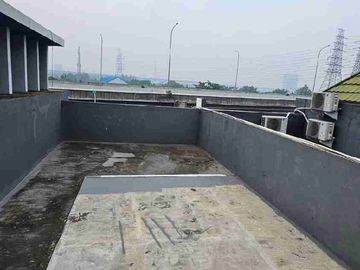 DISEWAKAN RUKO 3 LANTAI DI KALIMALANG PERBATASAN JAKARTA TIMUR