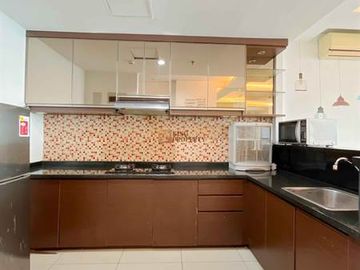 Disewakan Apartemen Central Park Residences 2BR Furnished Nyaman & Siap Huni, Lokasi Super Strategis Di Pusat Kota Tanjung Duren Jakarta Barat