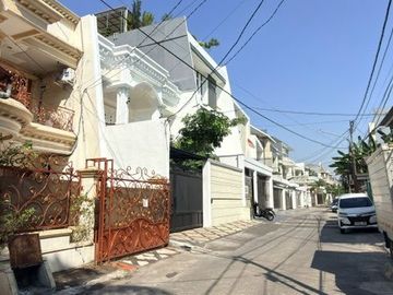 Jual murah rumah sunter garden 10x31 2,5 lantai