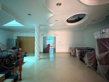 Jual murah rumah sunter garden 10x31 2,5 lantai