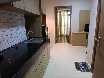 DISEWAKAN UNIT APARTEMENT PURI ORCHARD 1 BR FULL FURNISHED RAPI TERAWAT