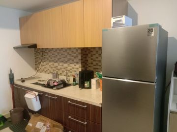 APARTEMEN ASPEN PEAK RESIDENCE FATMAWATI | 2 BED ROOM | LANTAI 3 | VIEW SWIMMING POOL
