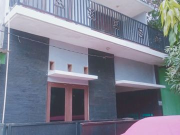 Rumah Hook ada Rooftop di Alinda Kencana Permai, Bekasi Timur #155