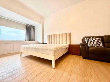 one bedroom one Shangrila place