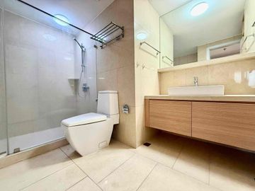one bedroom one Shangrila place