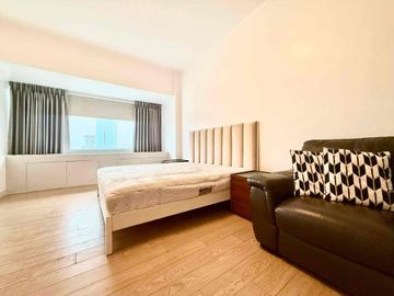 one bedroom one Shangrila place
