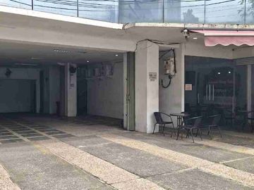 Jual Gedung Kantor 3 Lantai di Gandaria Strategis Parkir Luas