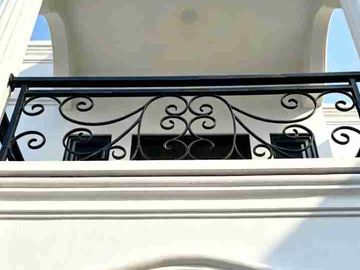 Dijual Rumah 2 Lantai Bali Mester Jatinegara Jakarta Timur SHM