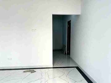 Dijual Rumah 2 Lantai Bali Mester Jatinegara Jakarta Timur SHM