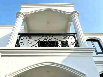 Dijual Rumah 2 Lantai Bali Mester Jatinegara Jakarta Timur SHM