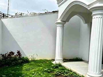 Dijual Rumah 2 Lantai Bali Mester Jatinegara Jakarta Timur SHM