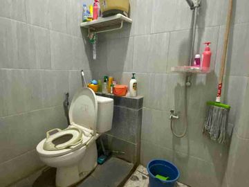 Rumah Bagus Tanah Luas Dalam Komplek Jati Waringin Asri