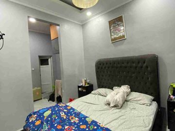 Rumah Bagus Tanah Luas Dalam Komplek Jati Waringin Asri