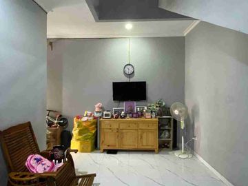 Rumah Bagus Tanah Luas Dalam Komplek Jati Waringin Asri