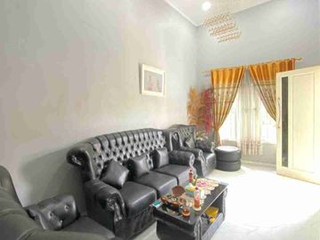 Rumah Bagus Tanah Luas Dalam Komplek Jati Waringin Asri