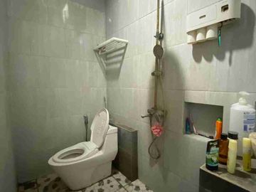Rumah Bagus Tanah Luas Dalam Komplek Jati Waringin Asri