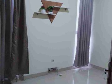 Jual Rumah Strategis di Karawaci