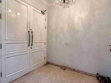 turun harga rumah 3 lantai Cipinang Jakarta Timur