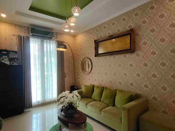 DiJUAL Rumah cantik dan mewah di pesona khayangan mungil 
Mekarjaya, Sukmajaya 
Depok Jawabarat 
LT. 109m
LB. 277